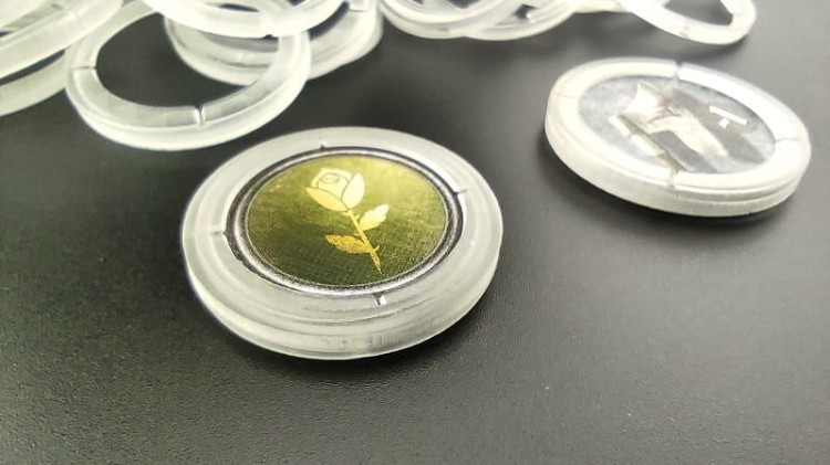 kapsle oslonki zetony.jpg