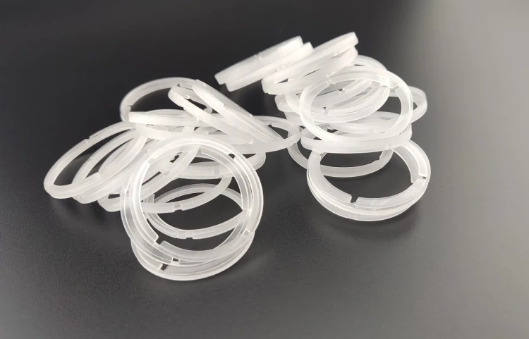 protektory kapsle zetony oslonki duze.jpg