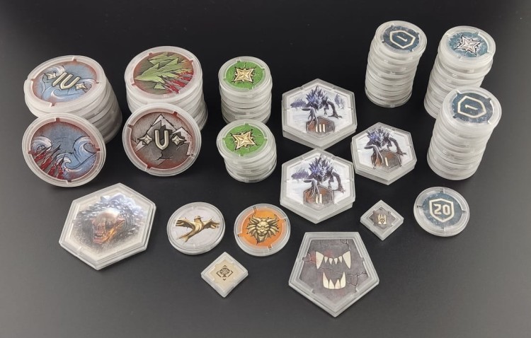 wiedzmin stary swiat protektory zetony gra planszowa strech goals.jpg