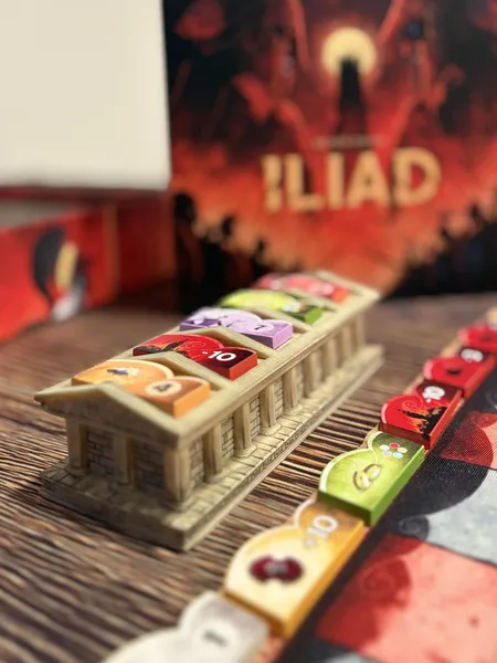 iliad-elementy3.webp