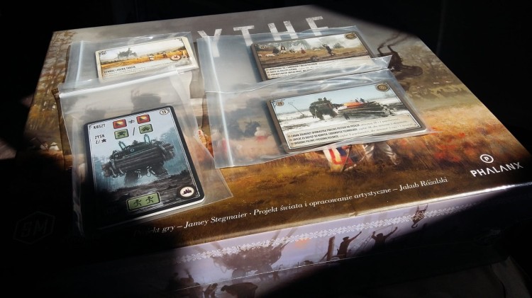Scythe: Zestaw unikatowych kart spotkań Kickstarter pudełko