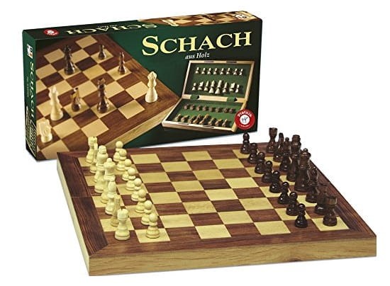 Szachy drewniane zawartość